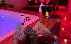 Chambre d hôtes indépendante Jacuzzi Cave Bar SUITE 785